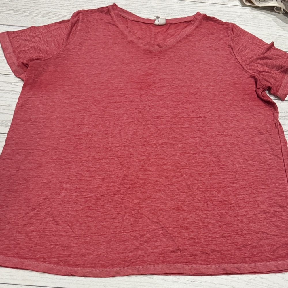 Chic Red V-Neck Women's Tee